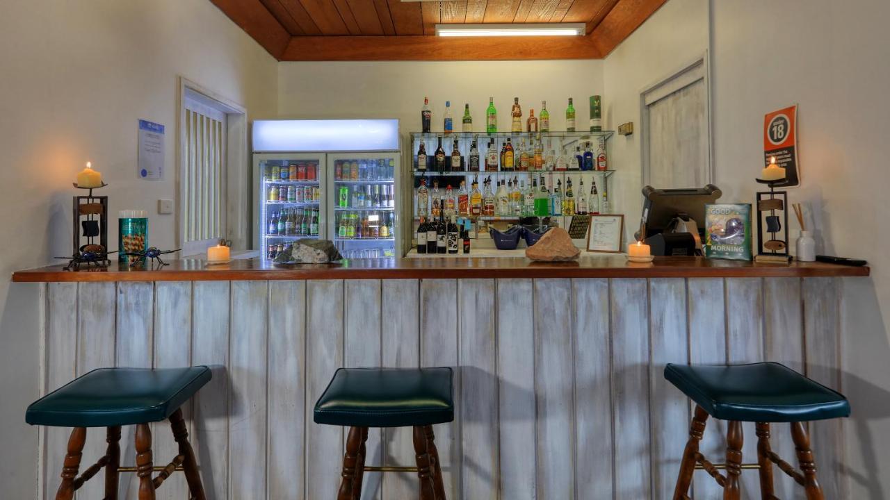פארקס Bushman'S Motor Inn מראה חיצוני תמונה